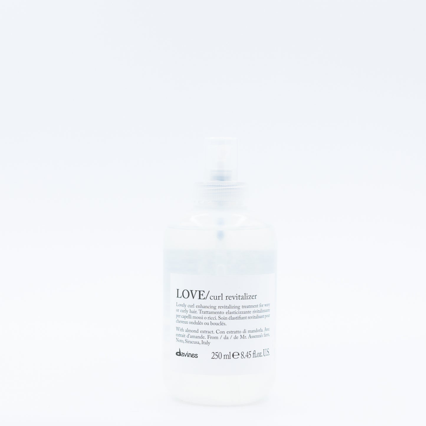 Davines | Essential Haircare | LOVE Curl Revitaliser